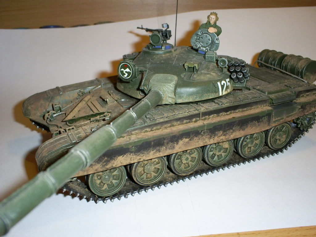 Zvezda T72. FineScale Modeler Essential magazine for scale model
